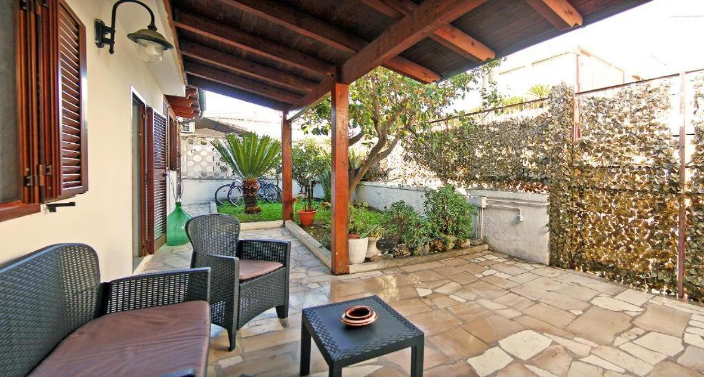 Sea Breeze Villa - Sole Apartment باري المظهر الخارجي الصورة